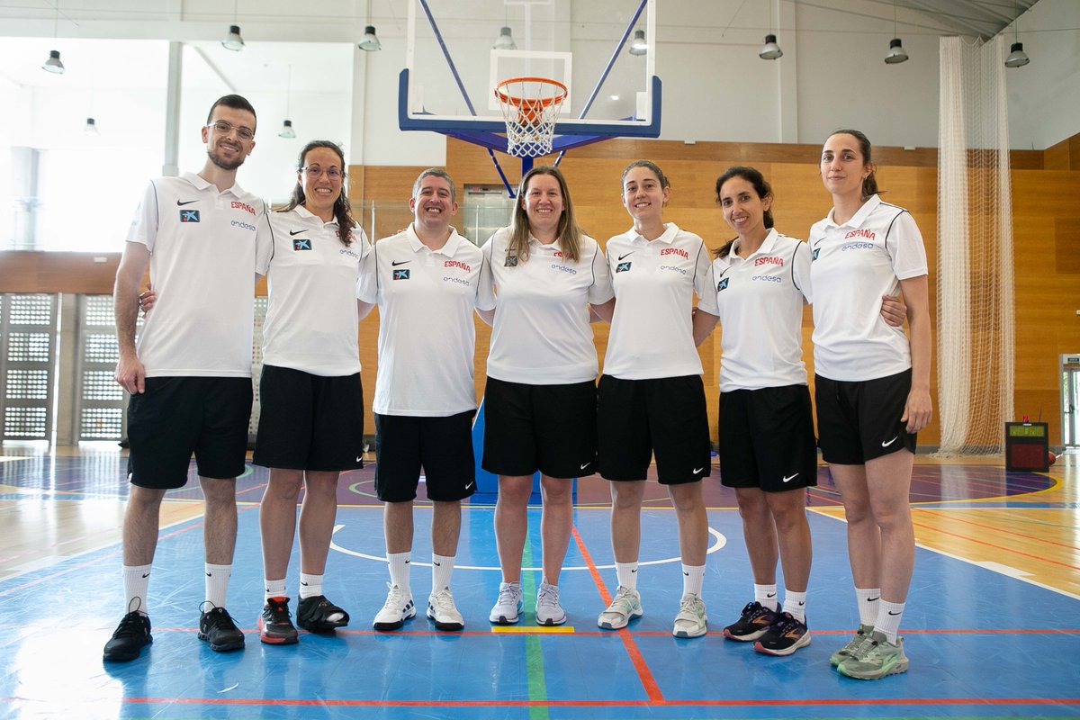 Baloncesto España tweet media