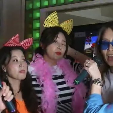 당신의 최애 영숙을 골라보세요

꿀벌영숙 🐝                                큐티영숙 🎀
공주영숙 👑                                퀸영숙 👸🏻