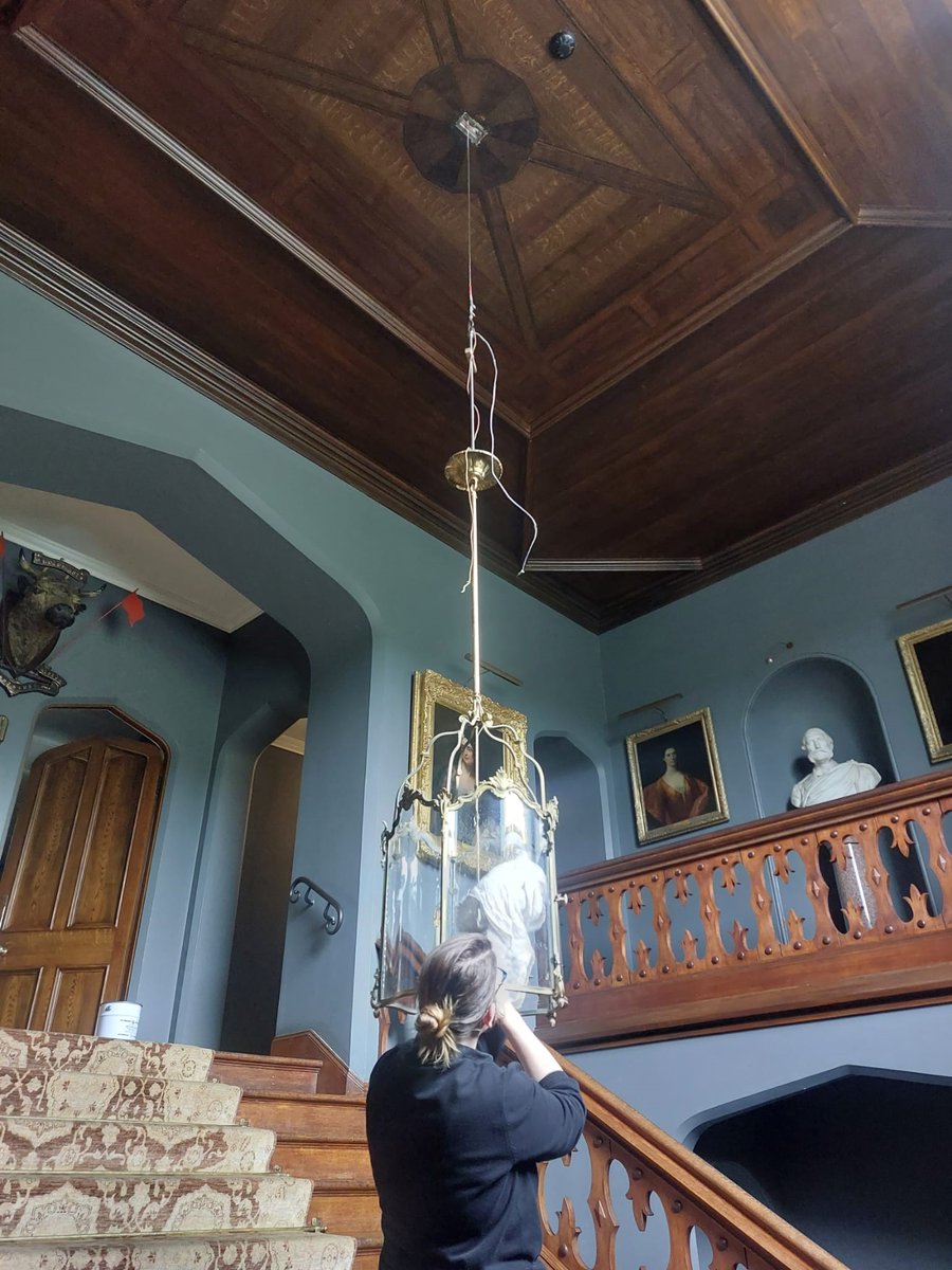 Behind the scenes, our skilled castle and maintenance teams were hard at work this week cleaning the historic lantern in the Entrance Hall. The task required accessing the roof and using a winch system to gently lower the lantern.

#dunvegancastle