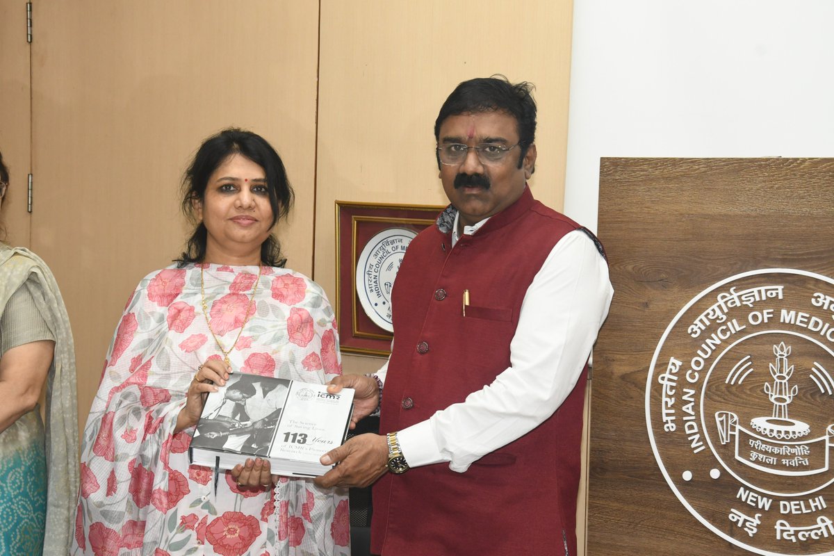 Hon’ble MP Dr. Ajit Gopchade visited ICMR and interacted with heads of scientific divisions to understand research in areas like One Health, AMR, NCDs, nutrition, medtech, and neonatal health. He assured govt support to strengthen policy, coordination, and impact on citizens.