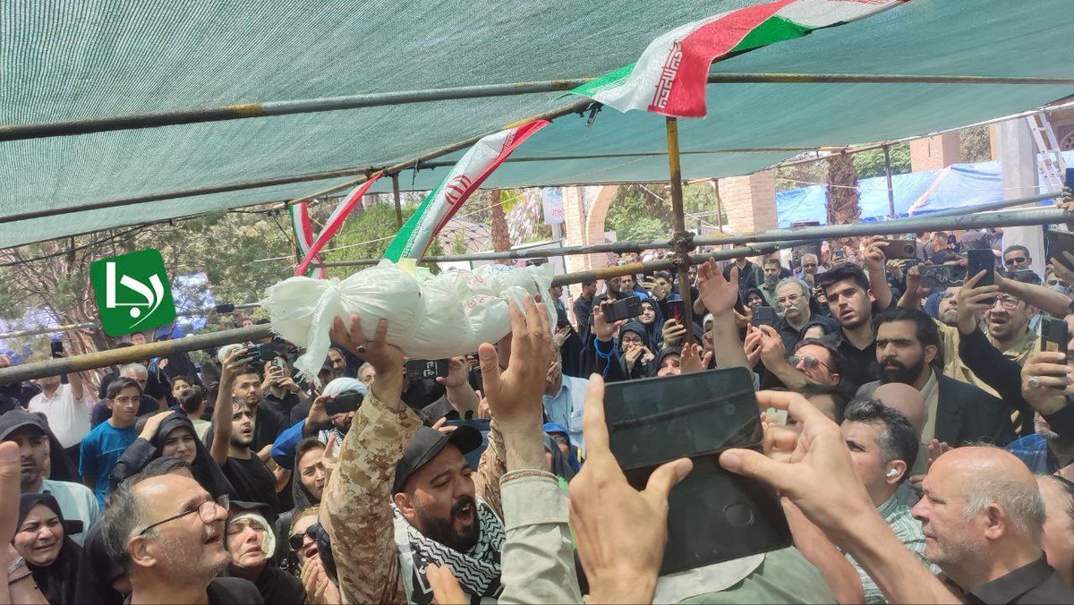 Sameh6969's tweet image. ما ملت امام حسینیم
شهید دوماهه رایان قاسمیان
#هيهات_منا_الذلة