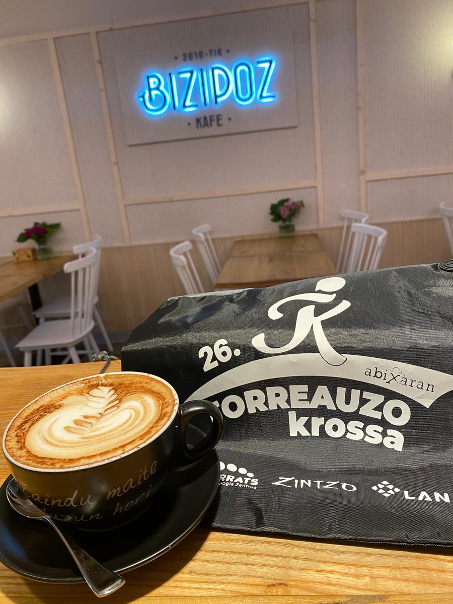 abixaran tweet media