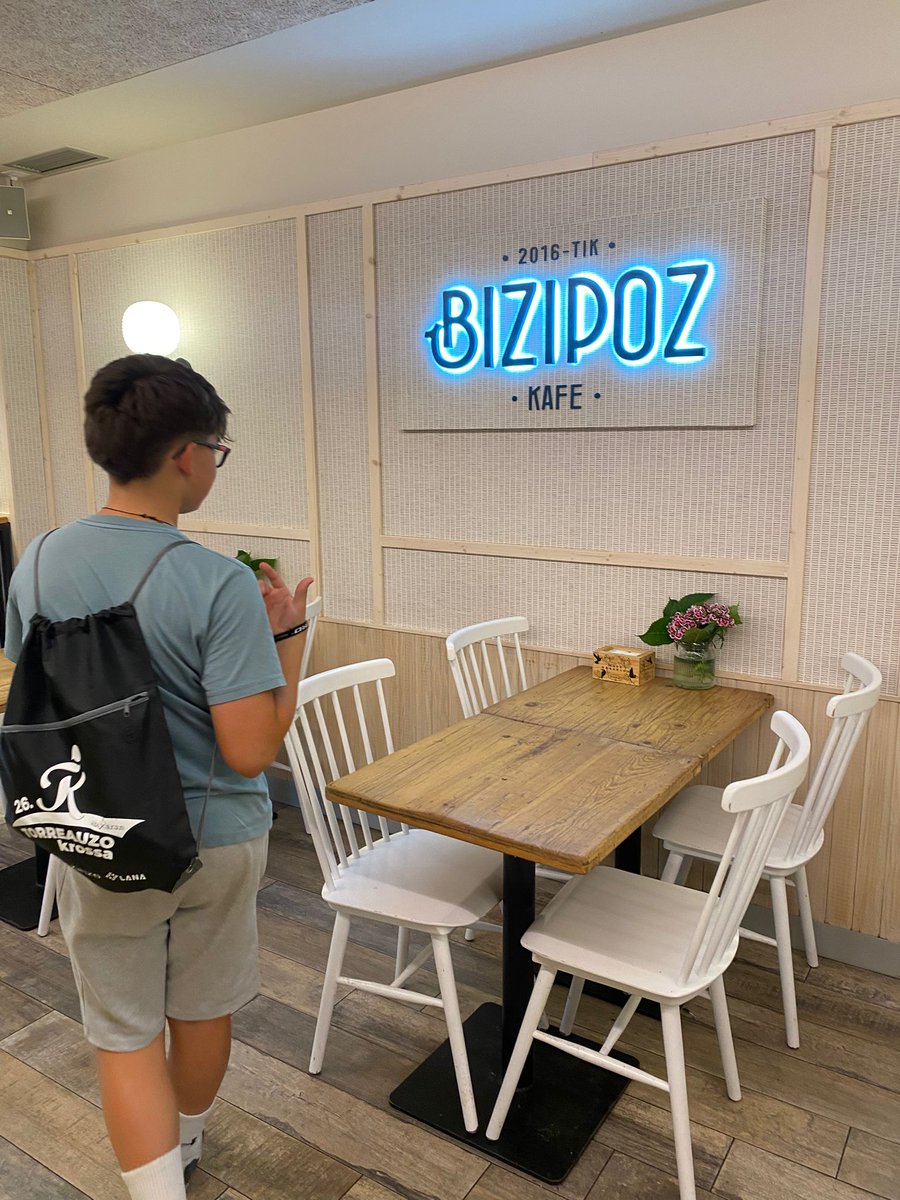 Kirol goiz baten osagarri gozo eta osasungarria izango duzu Bizipozen kafetegiak eskaini dizkigun gosariak irabazita. Eskerrik asko!!!!
#Torreauzolasterketa <a href="/BerbiaOnati/">Berbia Oñati</a> <a href="/BizipozKafe/">Bizipoz Kafe</a> <a href="/Markelirizar/">Markel Irizar</a>