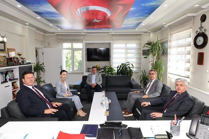 Vali Doğan, Akyazı Belediyesi Çalışmalarını İnceledi