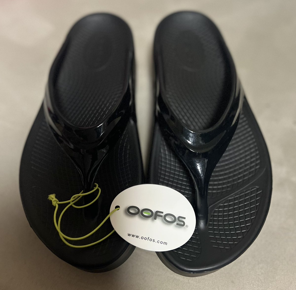 ChoCoBi_3150's tweet image. 今年の相棒おろした✦.*
 #OOFOS よろしくね♡