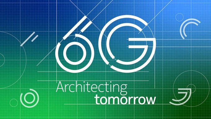 بدأ الحديث عن 6G. جوالك بيستهلك بطارية أقل. يقدرون يستغلون شبكة 5G للشبكة الجديدة وليس البدء من الصفر مثل السابق. بيحطون ذكاء اصطناعي داخلها بحيث يعرف متى يقوي ومتى يضعف الشبكة لك! بنشوفه تجاريا بنهاية 2029. المعيار والمواصفات النهائية ستعتمد في 2028 