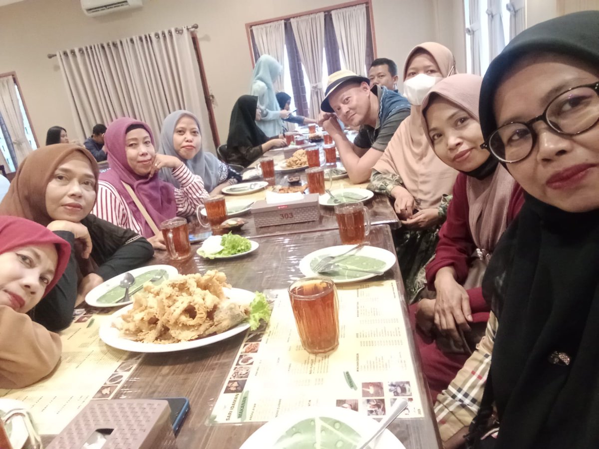 tukang payet (@tukangpayet) on Twitter photo 