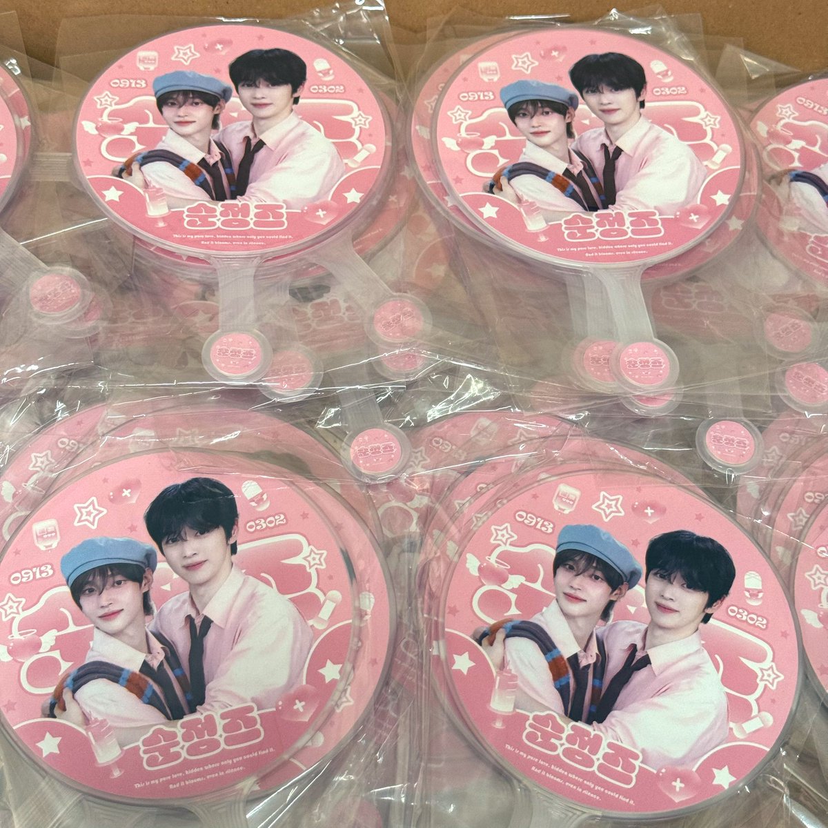 RIIZE RIIZING LOUD🧡

날짜: 7월 5일 SEOUL（30개）
7월 19일 HONGKONG（20개）

인증 : RT🧡➕멤버십
장소 및 시간은 추후 타래로🧡