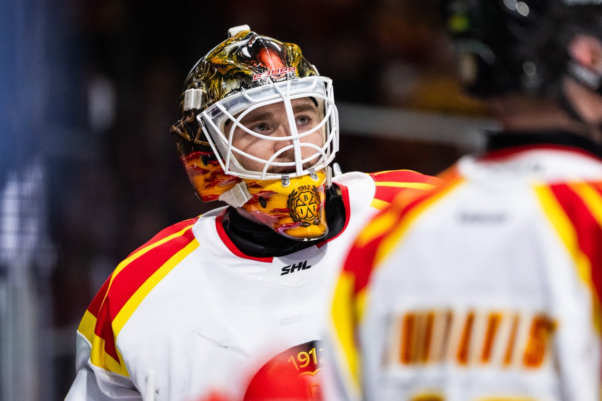 ℹ️ Erik Källgren nyopererad.

SHL-lagets målvakt Erik Källgren har nyligen gjort ett ingrepp som kommer att hålla honom borta från spel under en längre period.

➡️ Läs mer på brynas.se