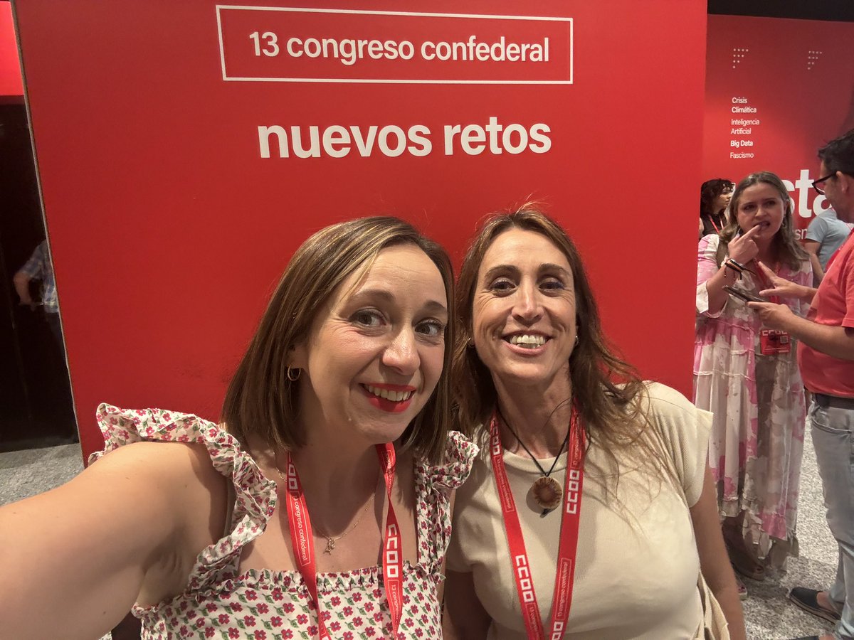 yolanda_ferrandez (@yolandaferrand6) on Twitter photo Una representació de <a href="/Sanitat_CCOOPV/">FSS CCOOPV</a> participem al #13CongresoCCOO de la <a href="/CCOO/">COMISIONES OBRERAS</a>
Intervencions, debats i posada en comú amb les ponències i estatuts que definixen l'acció pels 4 anys vinents
#respuestas #NuevosRetosMismaLucha Una representació de <a href="/Sanitat_CCOOPV/">FSS CCOOPV</a> participem al #13CongresoCCOO de la <a href="/CCOO/">COMISIONES OBRERAS</a>
Intervencions, debats i posada en comú amb les ponències i estatuts que definixen l'acció pels 4 anys vinents
#respuestas #NuevosRetosMismaLucha