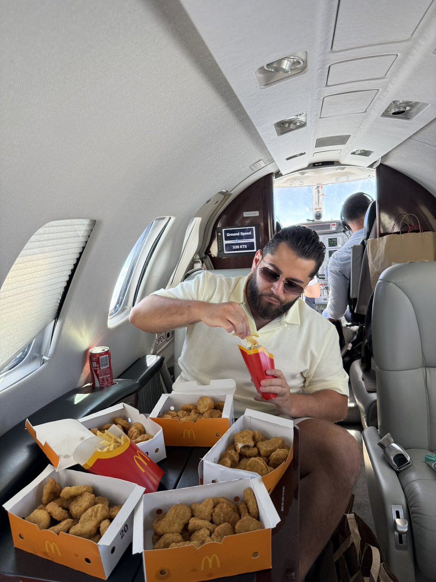 Julian tweet media
