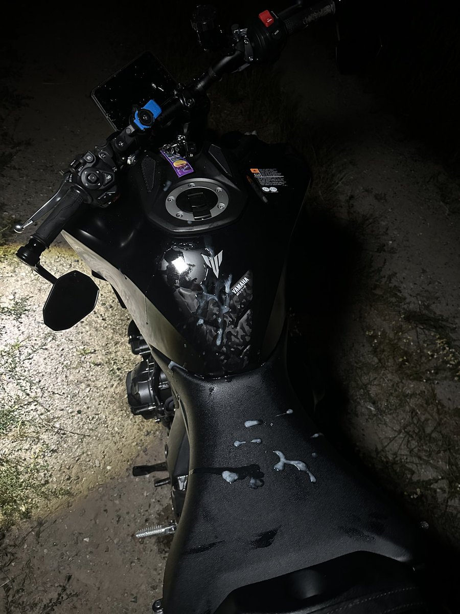 My new bike finally baptized ~ 😈😏

With <a href="/RiderFlowGear/">Flow</a> and <a href="/GearFanboys/">Guiros</a>