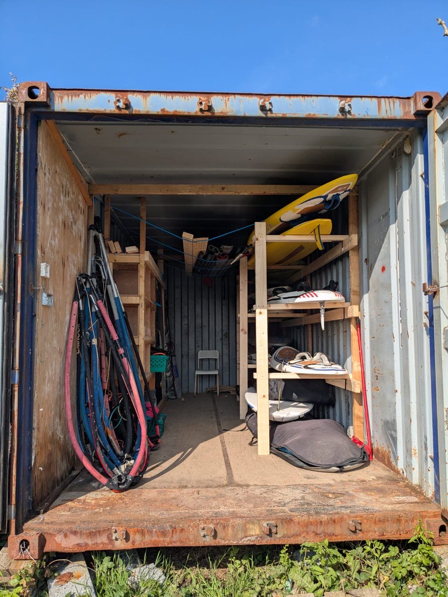 unigalwaysport's tweet image. 🏄♂️ Big tidy-up at Rusheen Bay!
Windsurfing’s old container was bursting at the seams, so captain Conor & crew stripped it back, built new racks, added a changing space, & made it usable again.
All student-led, powered by grit, rain, and far too many B&Q runs. 💪🌧️