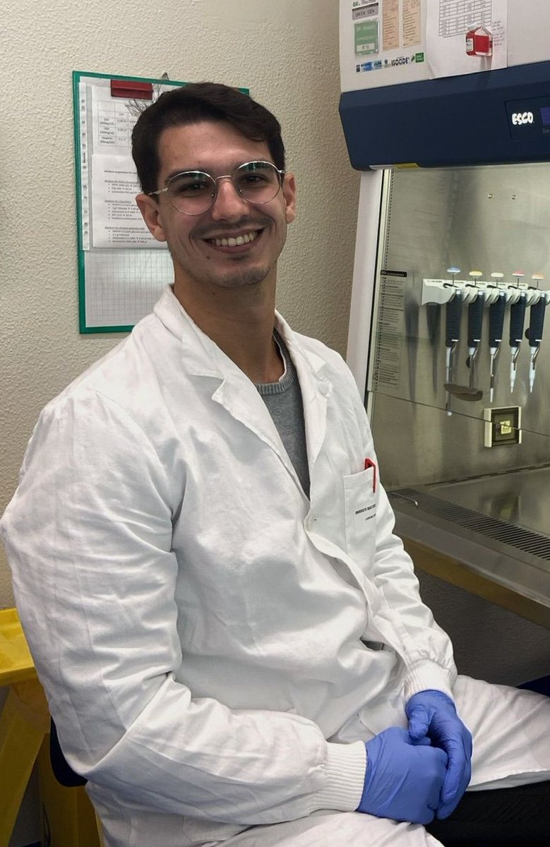 📣 Save the date! 23/06,10:00h,sala grados B,ed. Jovellanos, UIB. <a href="/MartinezToni2/">Toni Martinez</a> defiende su tesis doctoral "Implicaciones de la mutación p53-R273H en la respuesta al oxaliplatino, la función mitocondrial y la señalización inflamatoria en el cáncer colorrectal". Don't miss it!🧫