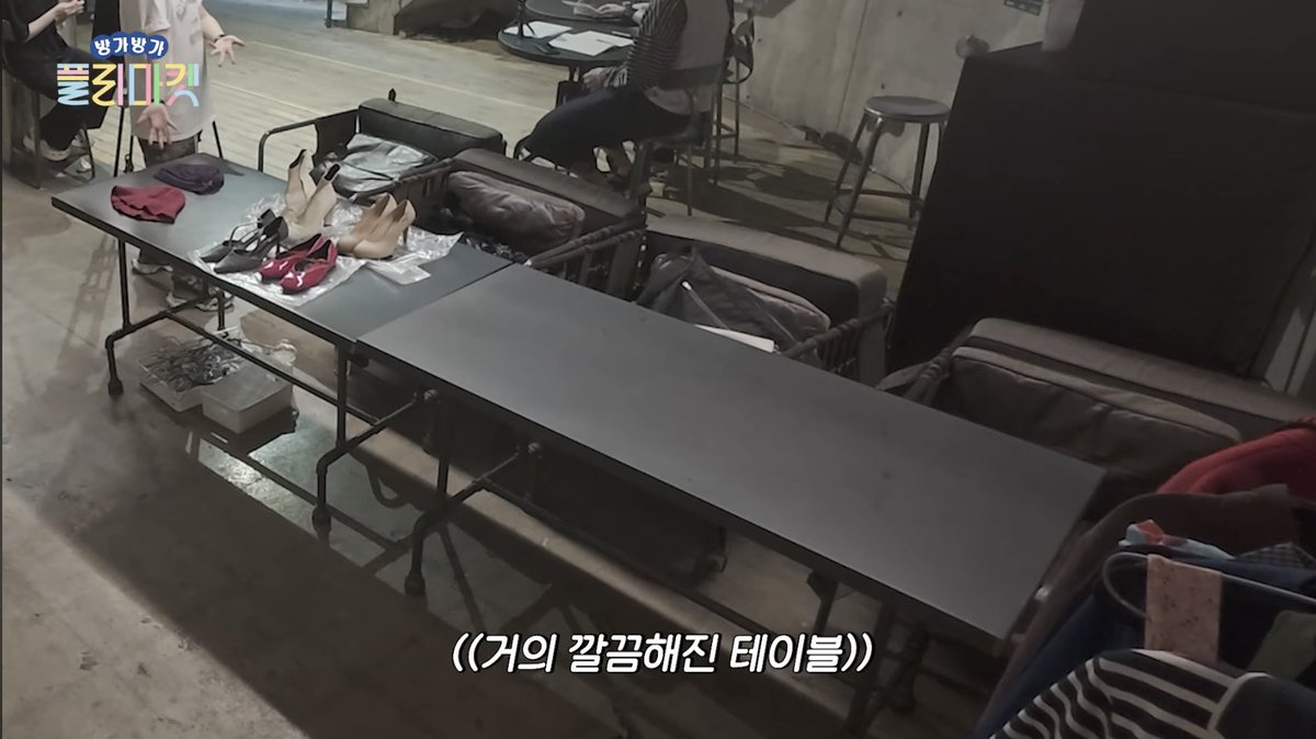 jeongyeon showing off how much she was able to clear her table with her sales talk 😭 chaeyeon even asking her what kind of selling does she actually do for her to sell that many