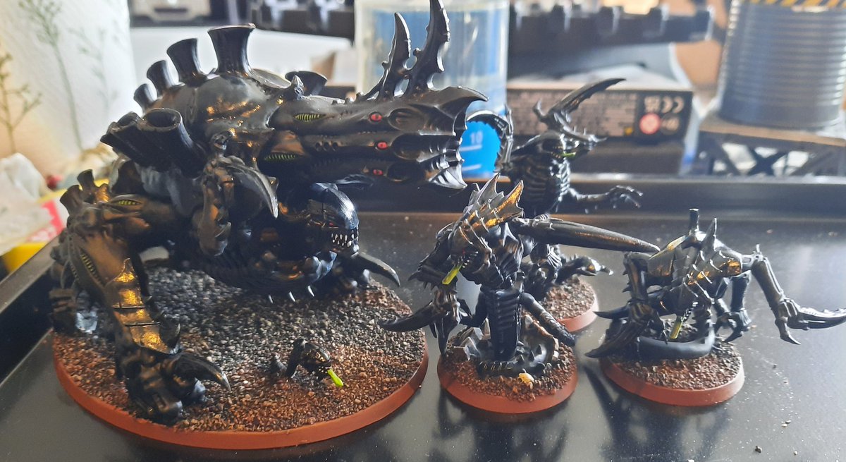 And with these 4, ALL of my 'nids are painted up... at least until next week when my Carnifex's &amp; Meleceptor turn up! 

#Xenos40K #Tyranids #WarhammerCommunity #Warhammer40K