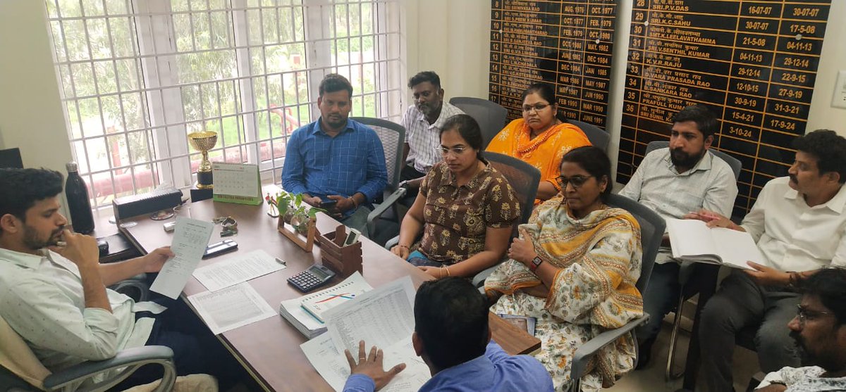 FCI DO Vizag (@fcivizag) on Twitter photo рджрд┐рдирд╛рдВрдХ 19.06.2025 рдХреЛ рдордВ рдХрд╛. рд╡рд┐рд╢рд╛рдЦрд╛рдкрдЯреНрдЯрдгрдо рдореЗрдВ рдЬреВрди рддрд┐рдорд╛рд╣реА 2025 рдХреЗ рд▓рд┐рдП рд░рд╛рдЬрднрд╛рд╖рд╛ рдХрд╛рд░реНрдпрд╛рдиреНрд╡рдпрди рд╕рдорд┐рддрд┐ рдХреА рдмреИрдардХ рдордВрдбрд▓ рдкреНрд░рдмрдВрдзрдХ рдорд╣реЛрджрдп рд╢реНрд░реА рд╕реБрдиреАрд▓ рдХреБрдорд╛рд░ рд╕реА рдПрдЪ рдХреА рдЕрдзреНрдпрдХреНрд╖рддрд╛ рдореЗрдВ рдЖрдпреЛрдЬрд┐рдд рдХреА рдЧрдИ рдПрд╡рдВ рджреИрдирд┐рдХрд╡рд┐рднрд╛рдЧреАрдп рдХрд╛рд░реНрдпреЛрдВ рдореЗрдВрд╣рд┐рдиреНрджреА рдХреЛ рдмрдврд╝рд╛рдиреЗ рдХреЗ рдЙрдкрд╛рдпреЛрдВрдкрд░ рдЪрд░реНрдЪрд╛ рдХреА рдЧрдИред <a href="/FciVizag/">FCI DO Vizag</a> <a href="/FCI_Amaravati/">FCI_ROAmaravati</a> <a href="/FCI_India/">Food Corporation of India</a> рджрд┐рдирд╛рдВрдХ 19.06.2025 рдХреЛ рдордВ рдХрд╛. рд╡рд┐рд╢рд╛рдЦрд╛рдкрдЯреНрдЯрдгрдо рдореЗрдВ рдЬреВрди рддрд┐рдорд╛рд╣реА 2025 рдХреЗ рд▓рд┐рдП рд░рд╛рдЬрднрд╛рд╖рд╛ рдХрд╛рд░реНрдпрд╛рдиреНрд╡рдпрди рд╕рдорд┐рддрд┐ рдХреА рдмреИрдардХ рдордВрдбрд▓ рдкреНрд░рдмрдВрдзрдХ рдорд╣реЛрджрдп рд╢реНрд░реА рд╕реБрдиреАрд▓ рдХреБрдорд╛рд░ рд╕реА рдПрдЪ рдХреА рдЕрдзреНрдпрдХреНрд╖рддрд╛ рдореЗрдВ рдЖрдпреЛрдЬрд┐рдд рдХреА рдЧрдИ рдПрд╡рдВ рджреИрдирд┐рдХрд╡рд┐рднрд╛рдЧреАрдп рдХрд╛рд░реНрдпреЛрдВ рдореЗрдВрд╣рд┐рдиреНрджреА рдХреЛ рдмрдврд╝рд╛рдиреЗ рдХреЗ рдЙрдкрд╛рдпреЛрдВрдкрд░ рдЪрд░реНрдЪрд╛ рдХреА рдЧрдИред <a href="/FciVizag/">FCI DO Vizag</a> <a href="/FCI_Amaravati/">FCI_ROAmaravati</a> <a href="/FCI_India/">Food Corporation of India</a>