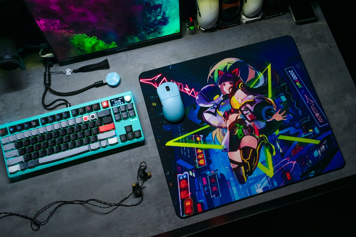 Congrats on the collab release 2000Fun and Artisan!

Extremely vibrant and the quality is absolutely incredible. Amazing work on the illustration as well <a href="/rokku_sama/">Rokku</a> 🍻

More snaps of this beauty tomorrow.