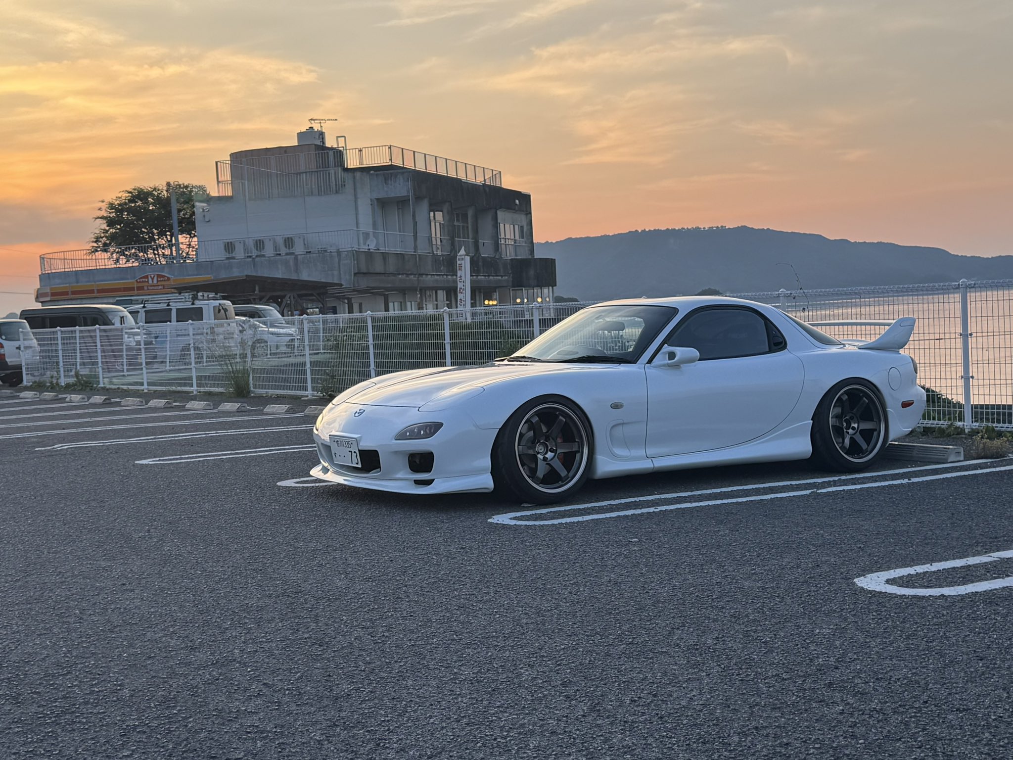 値下げ カタログ RX-7 まとめて RX－7（マツダ）の歴代モデル・グレード別カタログ情報｜中古