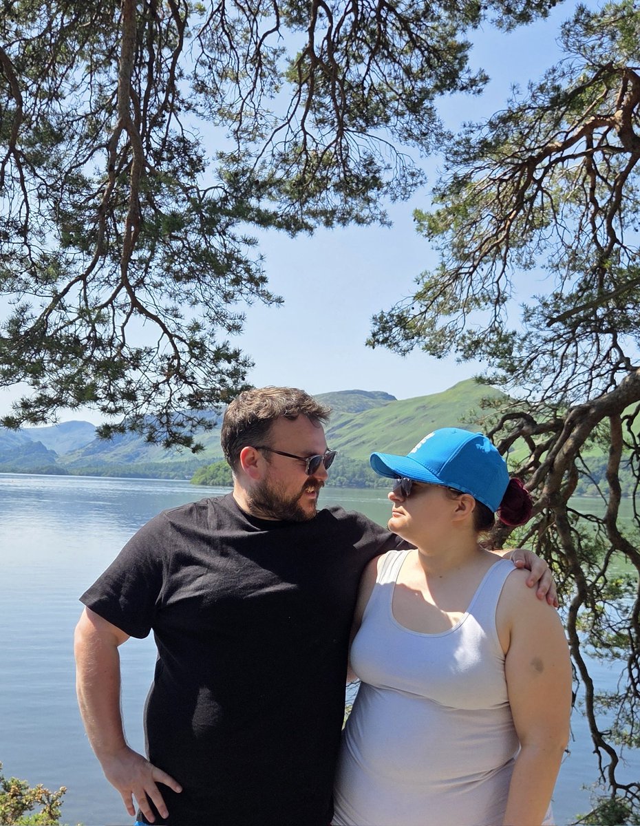 Find someone who looks at you the way I look at <a href="/StephenT619/">Stephen</a>