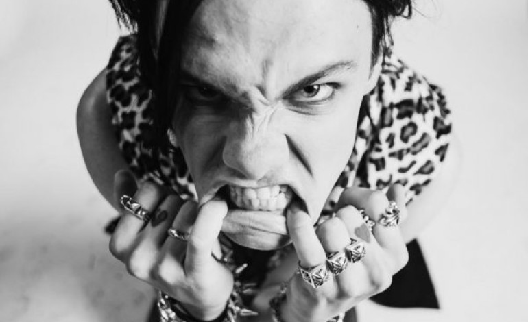 Florence Pugh Stars in Video for <a href="/yungblud/">YUNGBLUD</a> 's New Single ‘Zombie’
mxdwn.co.uk/news/florence-…
#ukmusic #rockmusic #actresses