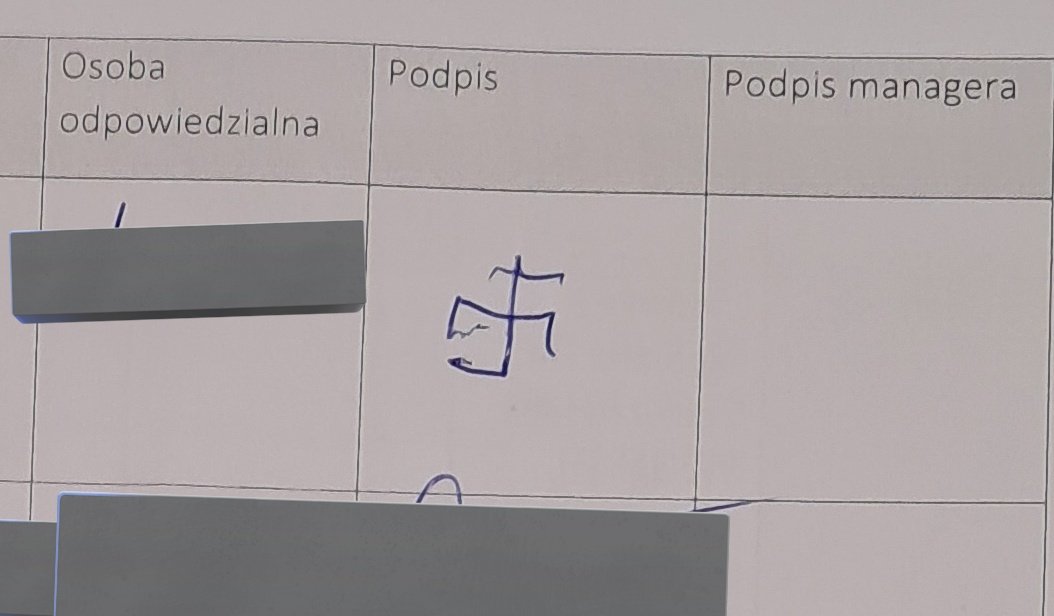 𝓕𝓪𝔀𝓷𝓲𝓮⋆ tweet media