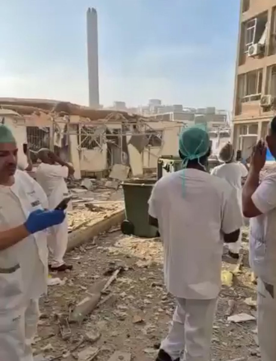 نظام طهران فقد كل شرعية واصبح رمزًا للإرهاب الأعمى.  
يستهدف المستشفيات ويقتل المدنيين لأنه عاجز عن المواجهة.  
اسرائيل لن تصمت والثمن سيكون بحجم الجريمة.  
من يزرع صواريخ في وجه الأبرياء، سيحصد نيران الرد.
#إسرائيل #ايران