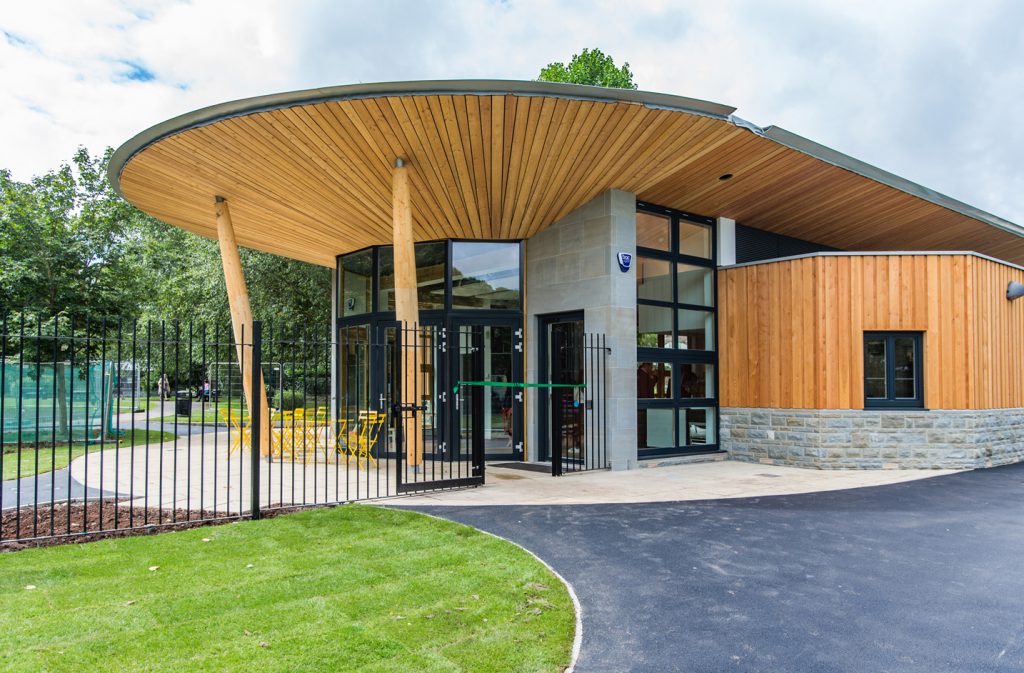 Come along for pizza in the park and a chance to meet others from the deaf and hard of hearing community today in Page Park, Staple Hill from 5pm to 9pm.

Sign Live will be on hand for interpretation and there will be help available to ask questions about council services.