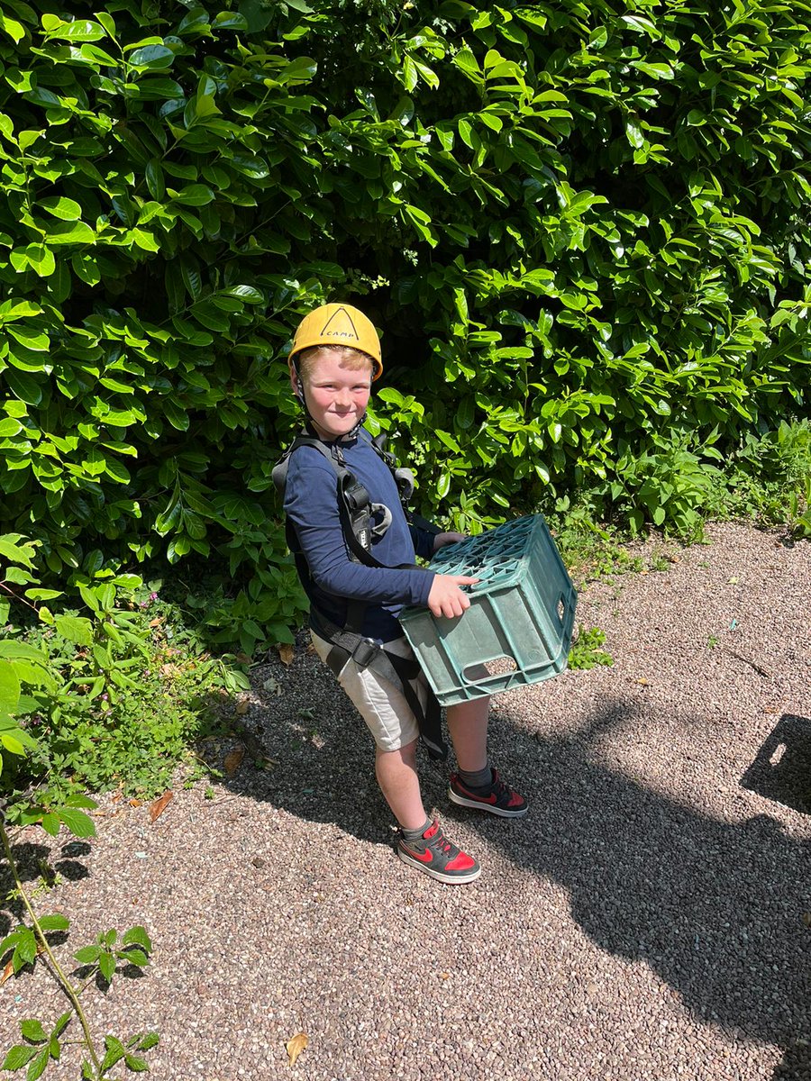 One of our favourite activities - crate stacking 🙌🏻