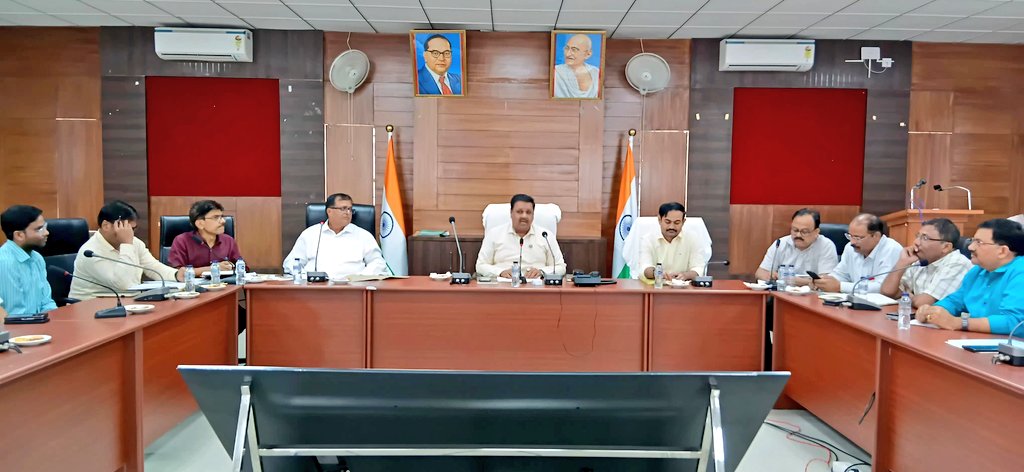 DM Amethi tweet media
