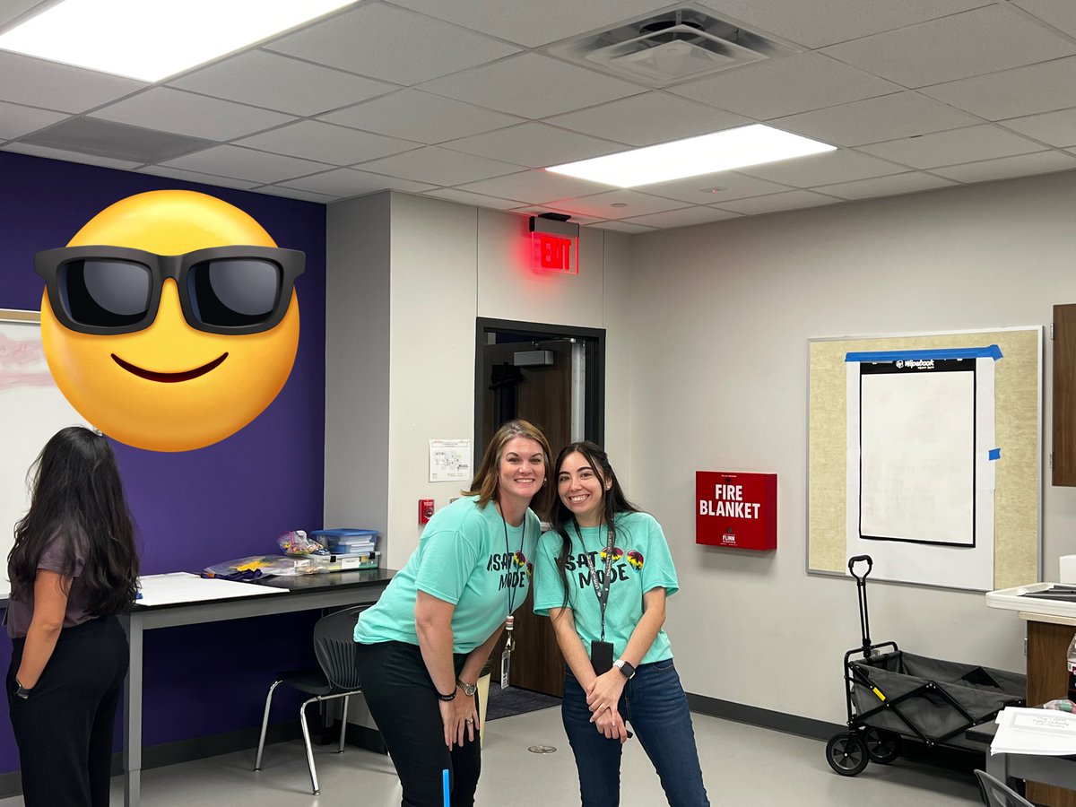 sarah_hamlett's tweet photo. Working with these rock star ladies makes HB1416 KSAT so fun!! Thankful for all their hard working, prepping teachers and supporting our students. #KTintervent @KISDOOI https://t.co/67RcyWGdaD
