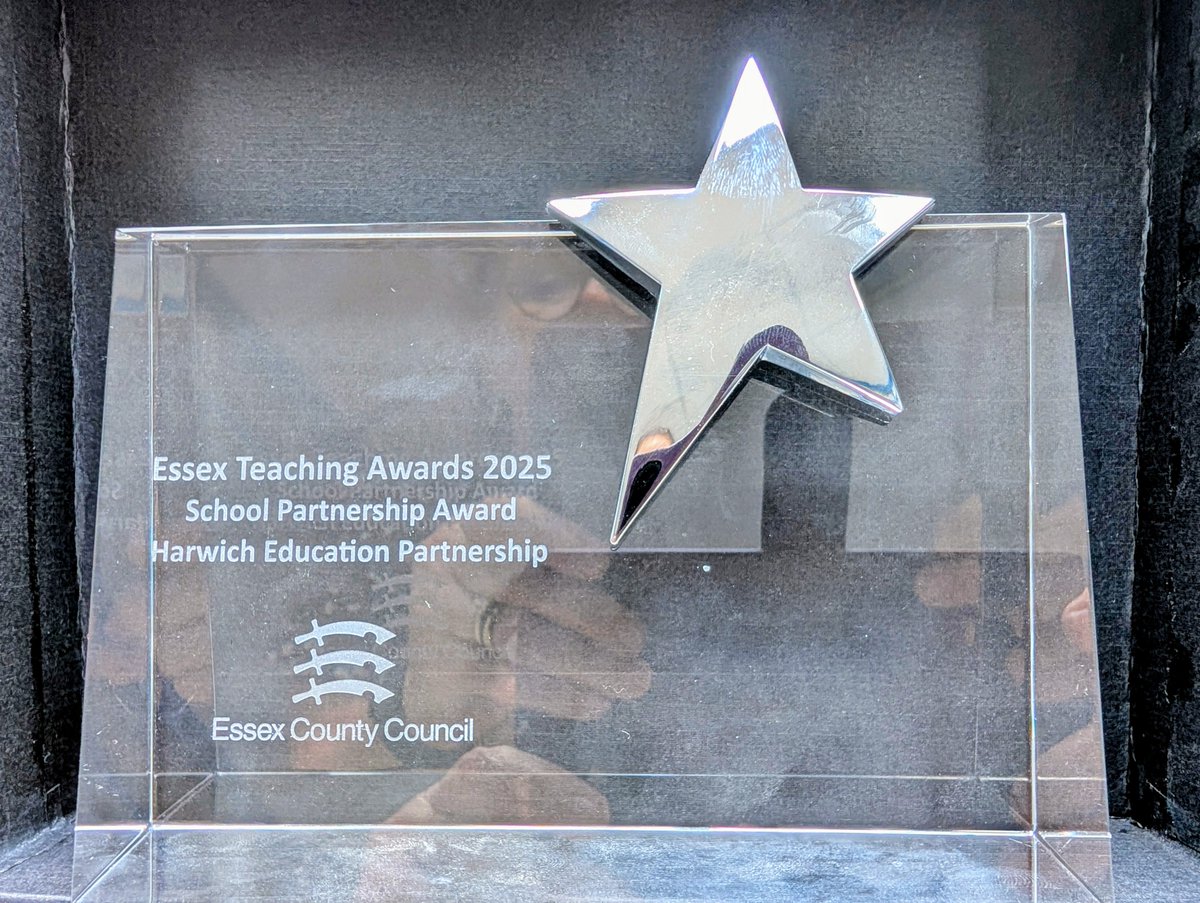 lifeedutrust's tweet image. Congratulations to LIFE affiliated school, Spring Meadow, part of Harwich Education Partnership, & to Nicky Patrick, Head & Partnership Lead, on receiving their well deserved School Partnership Award in recognition of the impact of their Diversity & Inclusion Festival. Well done