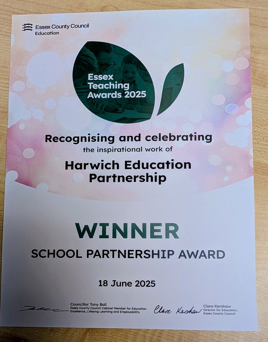 lifeedutrust's tweet image. Congratulations to LIFE affiliated school, Spring Meadow, part of Harwich Education Partnership, & to Nicky Patrick, Head & Partnership Lead, on receiving their well deserved School Partnership Award in recognition of the impact of their Diversity & Inclusion Festival. Well done