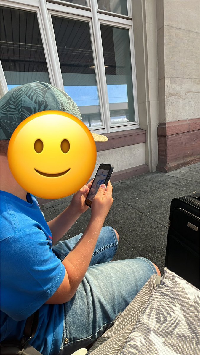 Ich hab seit gestern hier eine Enkel Situation. Waffel Situation jetzt auch 😁!