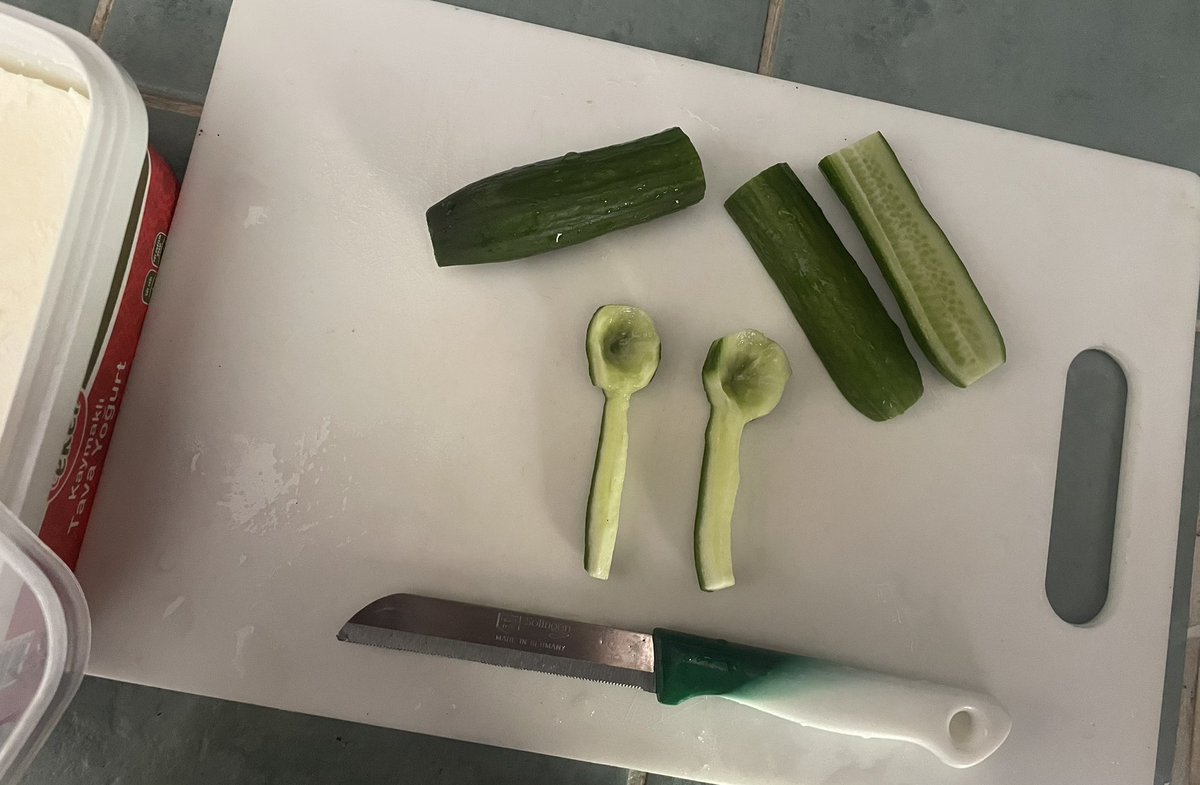 yediBella's tweet image. Bir #Coğrafyacı olarak..
#KullanAt ürünlerin uzun vadede doğaya verdiği zararı düşününce..
Tatilde de boş durmadım..
#KullanYe ürünleri tasarlamaya başladım..

#cacıkçı’larım için sponsor arıyorum..❣️
Bulun beniiii 🤪

#BellaTatilde
#BellaÇözümler
#ArGeBella
#7Bella