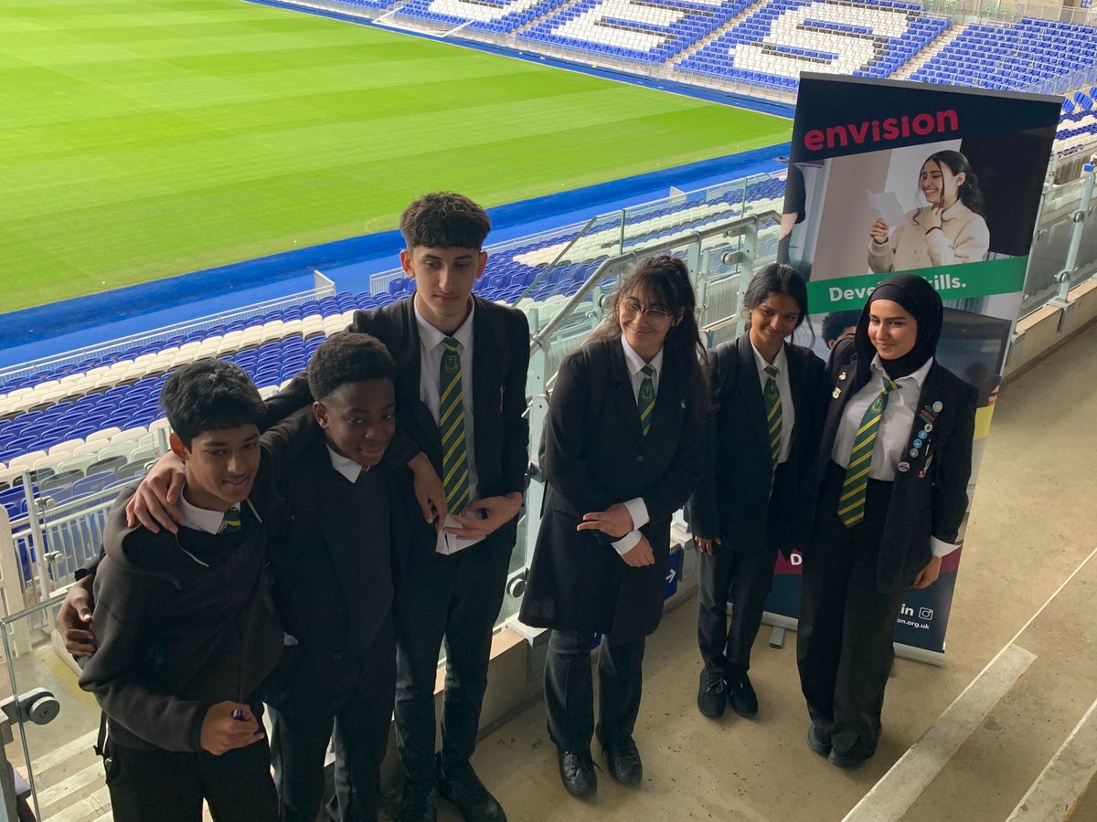 Our Year 9 team, ‘Hopeful Trinity,’ shone at the Envision Programme final on June 4th! They presented their ‘Week of Hope’ project promoting positivity and well-being, inspired by the Catholic Church’s Jubilee theme.🌟👏 #EnvisionProgramme #PilgrimsOfHope