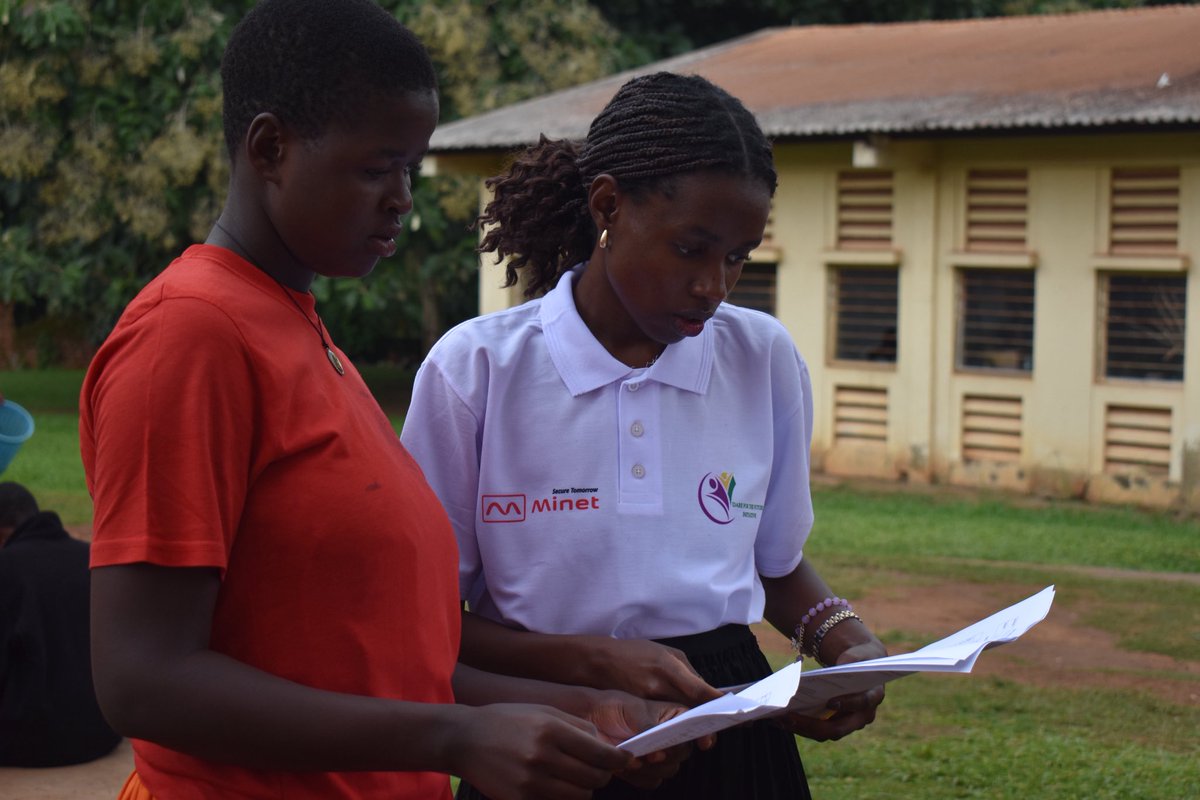 educ_ForAll's tweet image. The DAF team is holding 1-on-1 mental health mentorship sessions in schools—safe, private, and student-centered.
We’re helping students open up, heal, and build resilience—one conversation at a time. #EducationForAll @UNICEFUganda @Educ_SportsUg @SDGaction