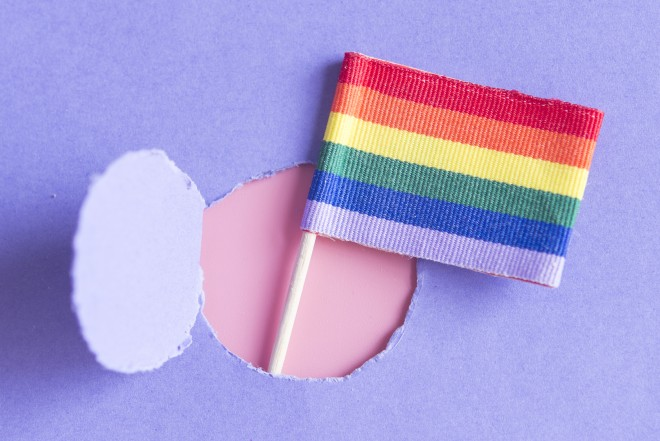 🏳️‍🌈 ¿Qué es el pinkwashing y por qué preocupa al colectivo LGTBIQ+?

En La Cadiera, el antropólogo Benjamín Gaya explica cómo algunas marcas usan la imagen del orgullo con fines comerciales, sin compromiso real.

🎧 Escuchar: f.mtr.cool/vrlffetrqz

#LGTBIQ #Pinkwashing