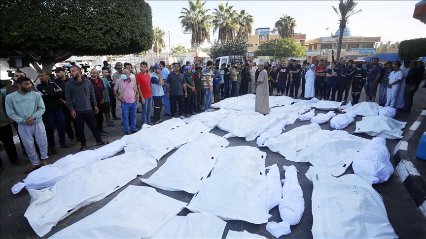 🔴🇮🇱🇵🇸 ALERTE INFO | LES ATTAQUES ISRAÉLIENNES FONT 140 MORTS À GAZA EN 24 HEURES. 

Ces décès s'inscrivent dans la dernière vague d' homicides quasi quotidiens de Palestiniens en quête d'aide humanitaire. Les Palestiniens de la bande de Gaza ont déclaré que leur sort était