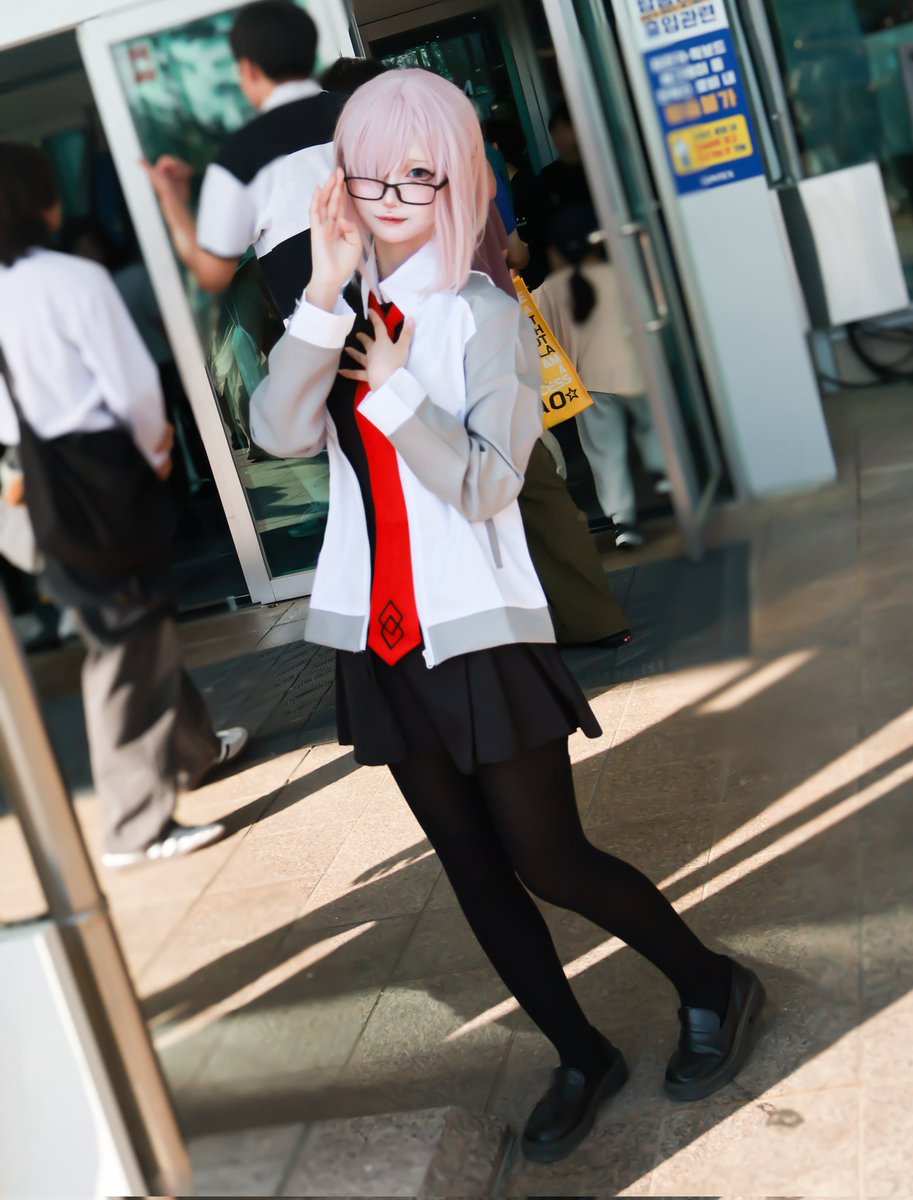 2025.05.25 
일러스타페스

Model. <a href="/6kiko02/">きこ</a> 

늦게라도 답장 주셔서 감사해요! 진짜 마슈랑 똑같이 생겨서 정말 놀랐답니다 😉