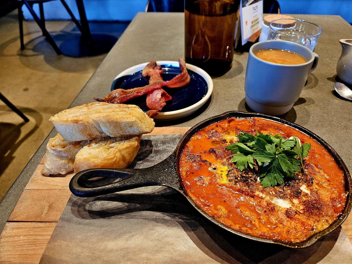 it seems like people get lost in deliberately needless complexity around MAHA and food.

the reality is incredibly simple:

if your bread does not go stale in 1-3 days, it's not bread.

if your veggies ripened on trucks, they are flavorless glop.

truly fresh eggs and meat not