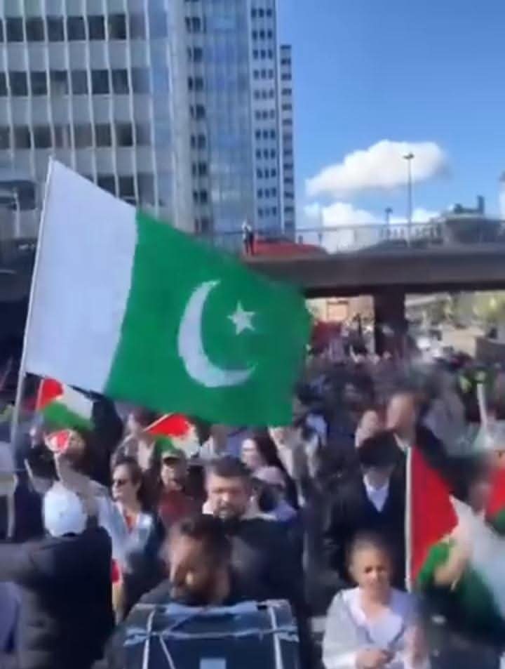 In foreign policy, even a small mistake can quickly change a country's situation
Iran once preferred India over Pakistan, but now sees Pakistan as a friend
In tough times, it was Pakistan that helped Iran. The same country once used by India against Pakistan

#IranIsraelConflict