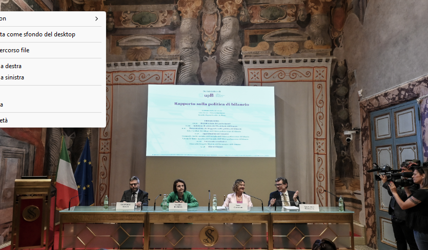 Per l'#UPB rafforzare l’orientamento di medio termine della #programmazione di bilancio porta benefici a #stabilità e prevedibilità degli obiettivi, aumenta la #fiducia di mercati, imprese e famiglie, permette interventi di ampio respiro. Qui il Rapporto: rb.gy/75pz3t