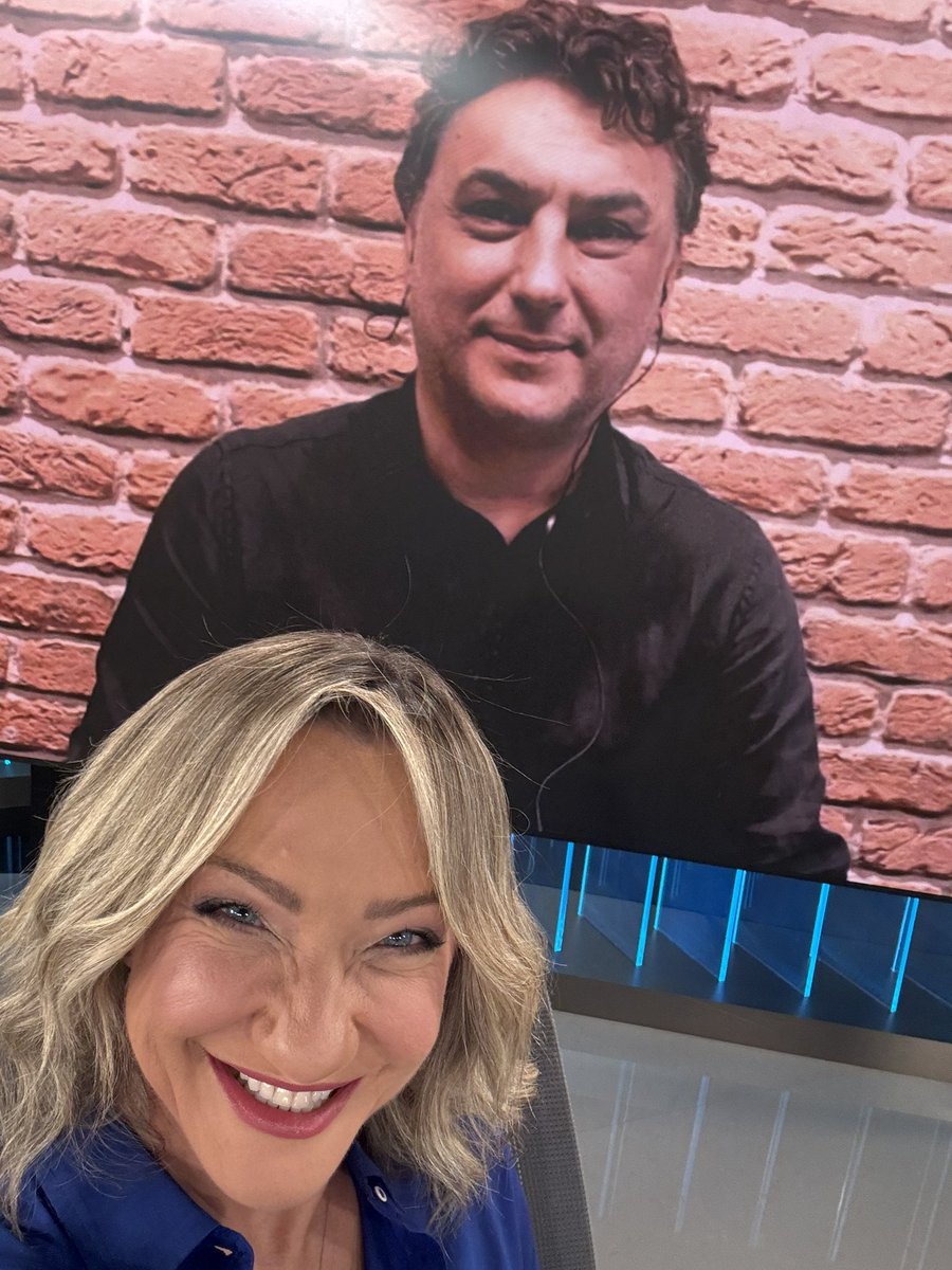 <a href="/TuncayTursucu/">Tuncay Turşucu</a>’ya sorusu olan #KapanışaDoğru’ya gelsin. Demedi demeyin🤓