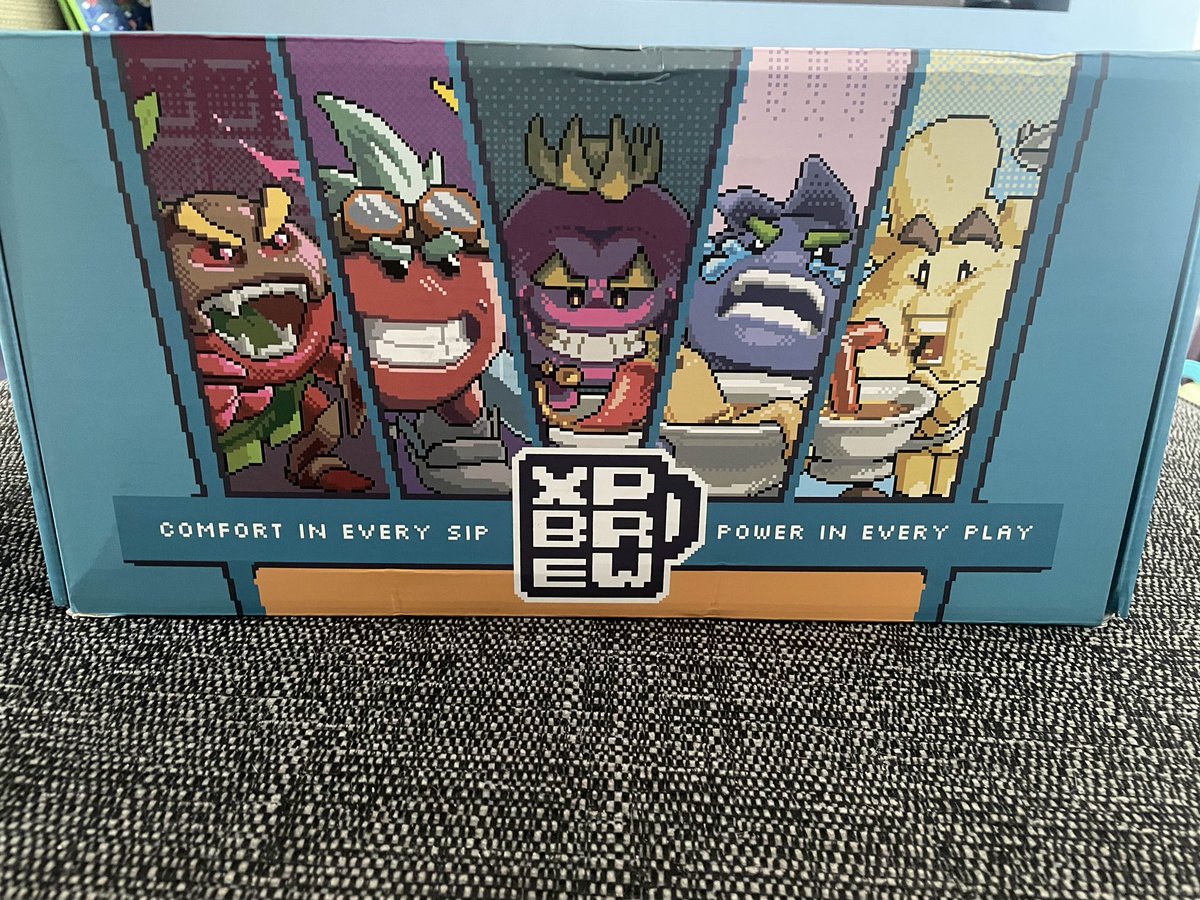 What would you do if this arrived at your house? 👀