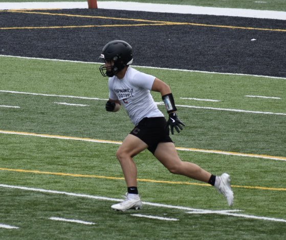 Coop_Perry's tweet image. It’s been a busy and blessed last two weeks. Tournaments at WVU, Marshall, University of Charleston, and West Virginia State. Grateful for every opportunity to compete, learn, and grow. 🏈
“Commit to the Lord whatever you do, and your plans will succeed.” - Proverbs 16:3-…