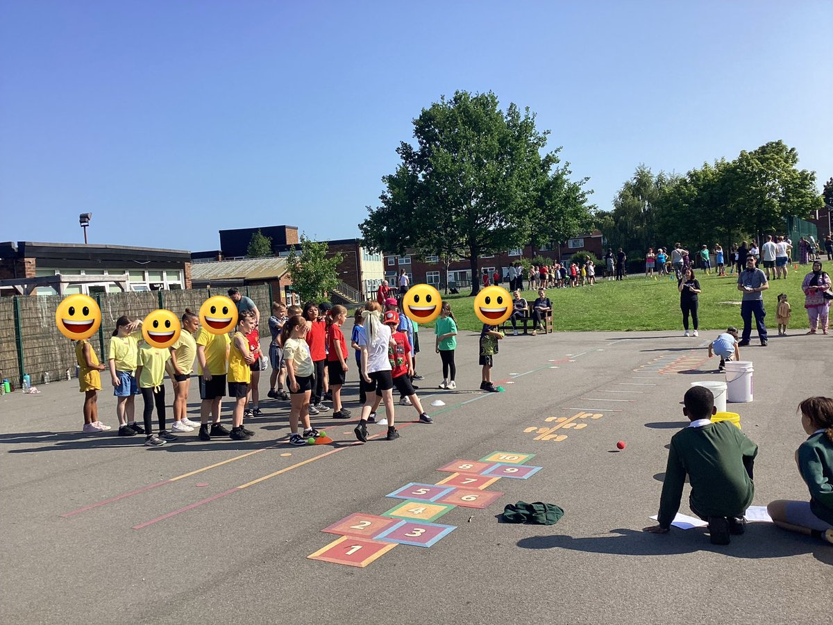 We had a wonderful morning in Year 3 for our Sports Day!! Pupils were brilliant and showed off their amazing skills on what was a very hot morning ☀️ <a href="/TeamManorGreen/">Manor Green Primary #ReadyRespectfulSafe</a>