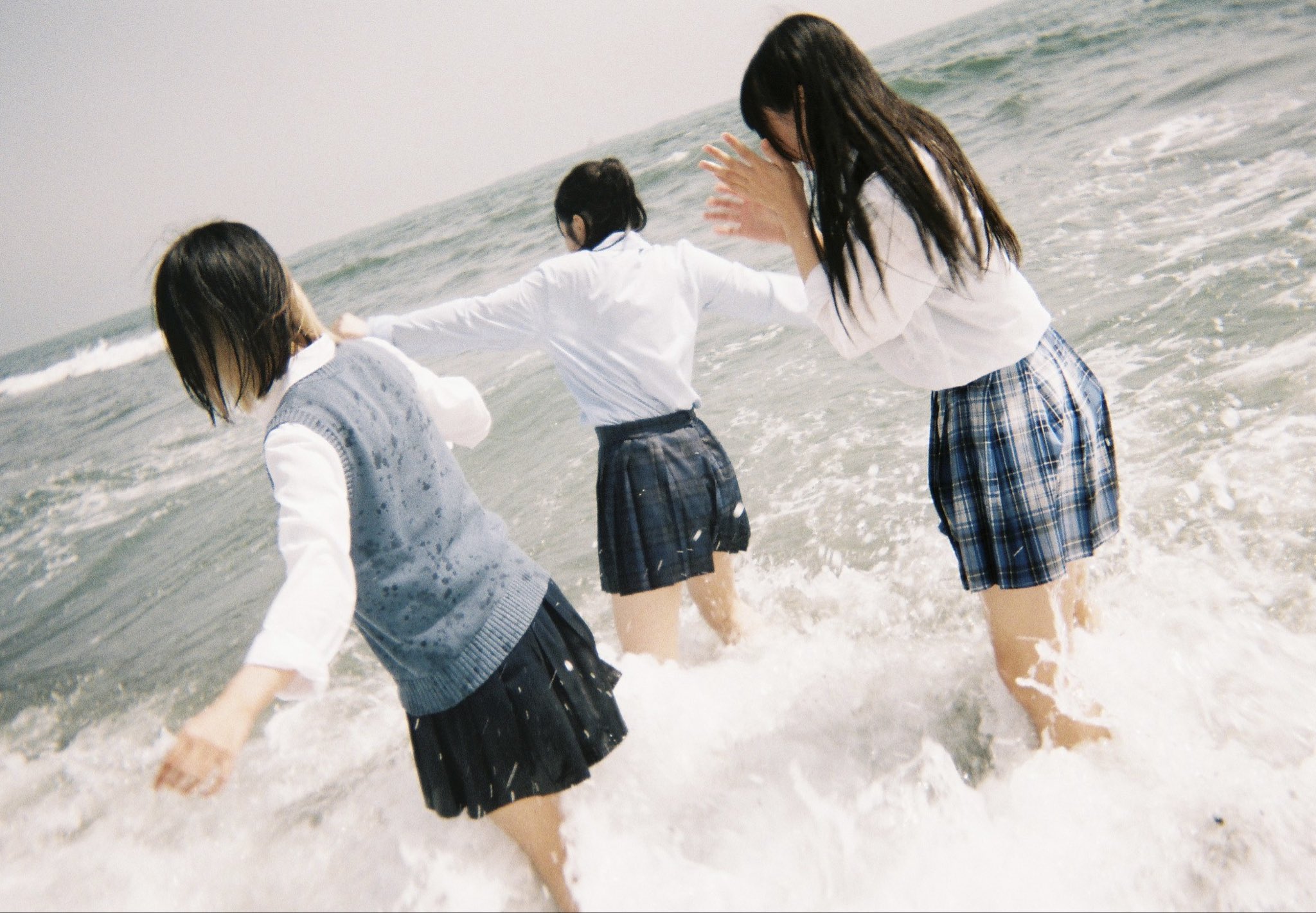 女孩 