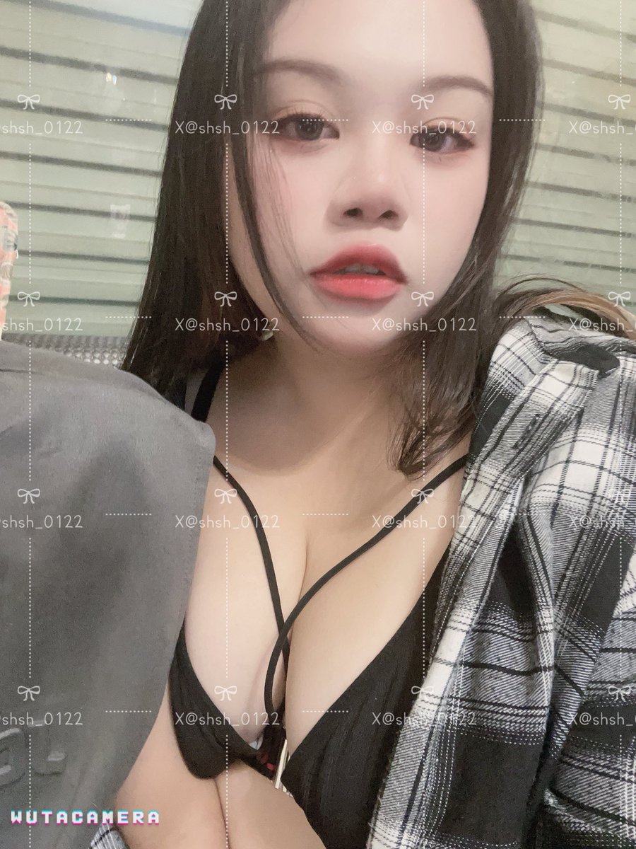 有人也想貼貼嗎🥵

#台南 #約會 #私密圈  #肉肉女 #BBW   #NTR