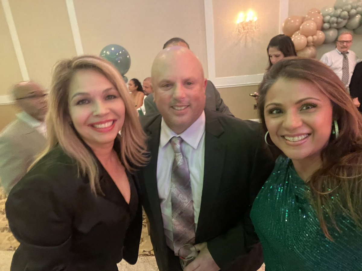 MsHernandezPCSD's tweet image. Congratulations to Tim Murphy on his retirement!